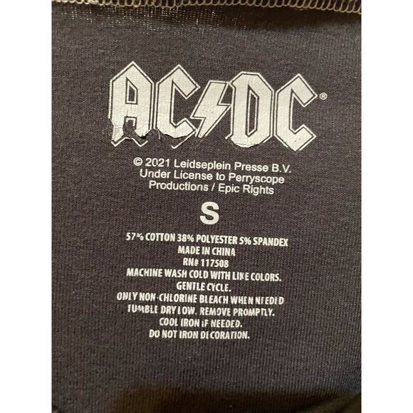 ACDC Highway to Hell Graphic Cropped Short Sleeve Small Top Retro Shirt - Picture 4 of 4